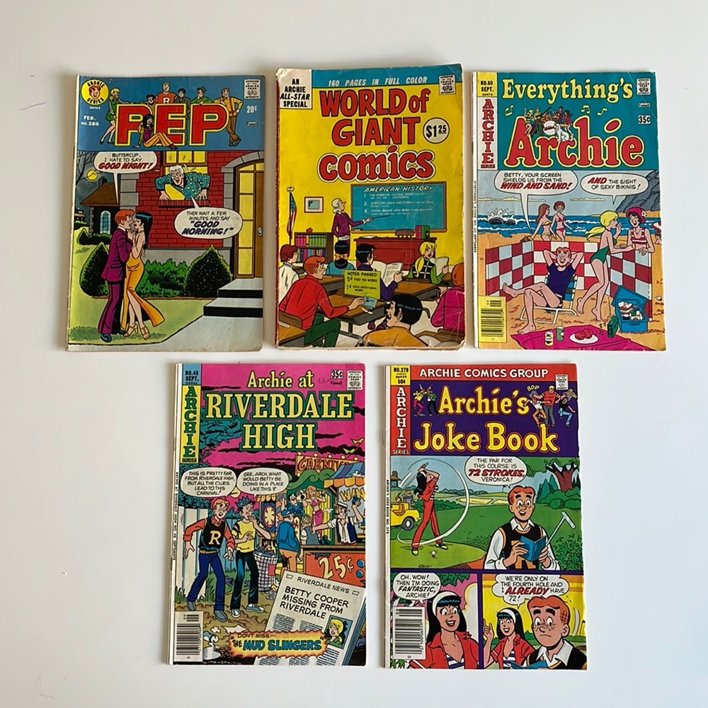 LOT 5 Archie Series Comics Incl. PEP #286, Joke Book #279, Riverdale High #48